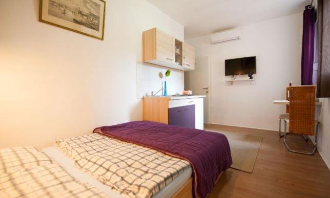 Centar 2 Private Room With Ensuite And Kitchenette Split Luaran gambar